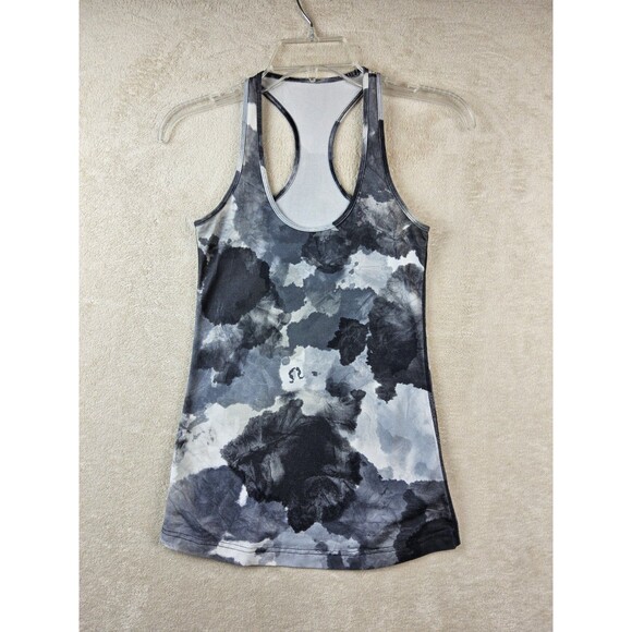 Lululemon Women’s Sleeveless Athletic Tank Top Size 2 - Picture 1 of 2